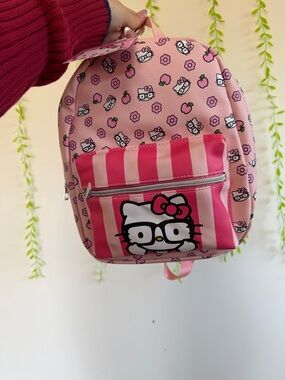 Hello Kitty Pink Patterned Kids Backpack with Striped Front Pocket